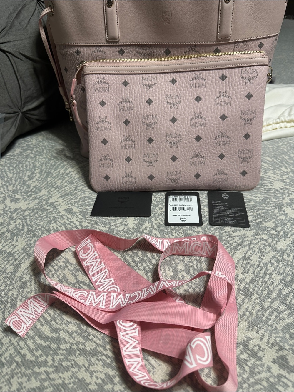 MCM AREN VI LEATHER MIX SHOPPER MED - Picture 12 of 13